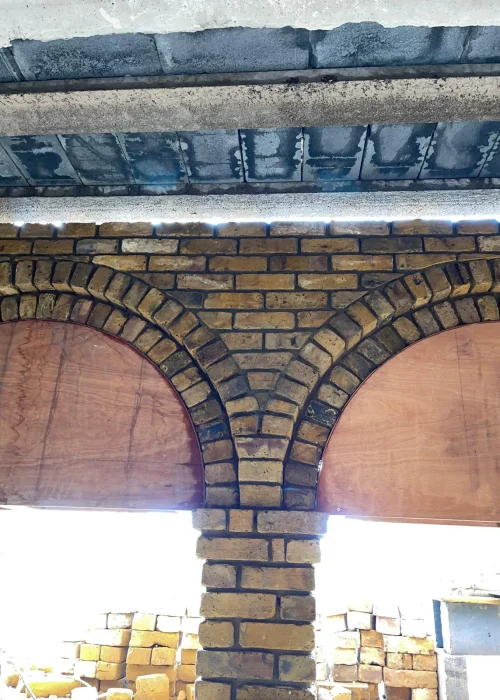 M&V Brickwork Ltd - Colons and Arches With Brick Work Build For New House (3)