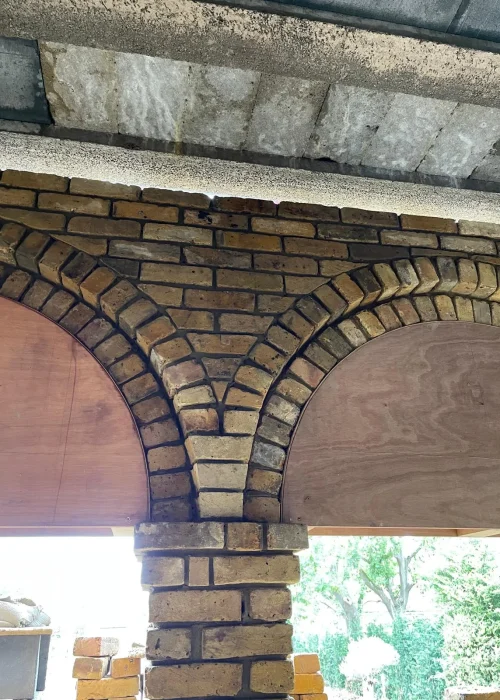 M&V Brickwork Ltd - Colons and Arches With Brick Work Build For New House (8)